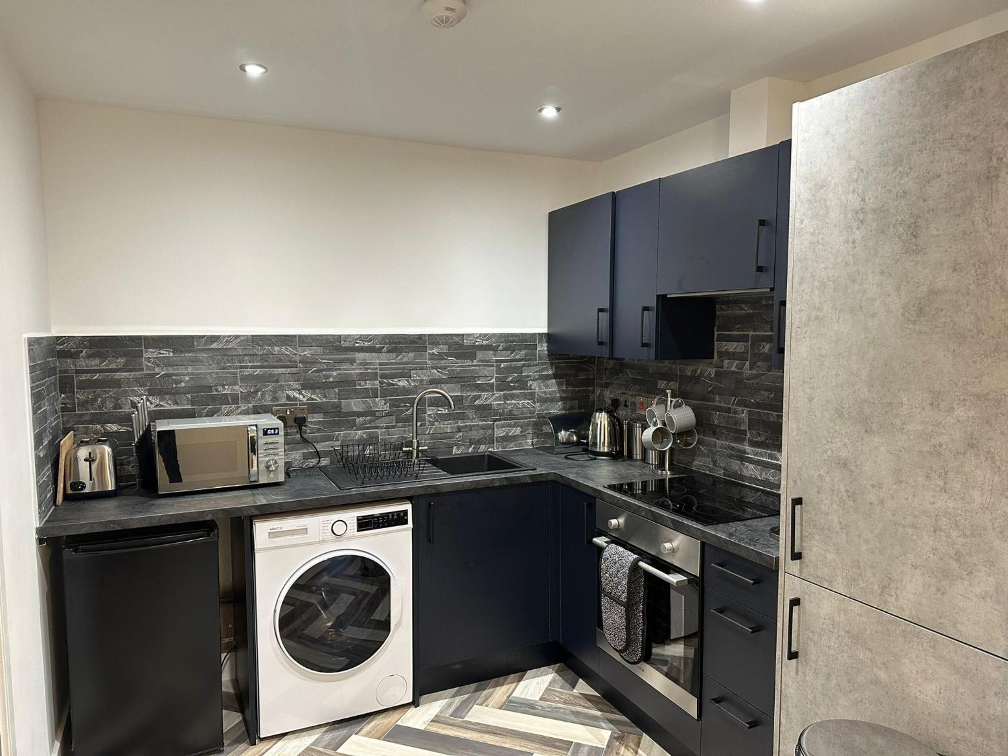 Aparthotel Newark House Premium With Sofa Beds - Wifi - Free Parking - Perfect For Contractors! *